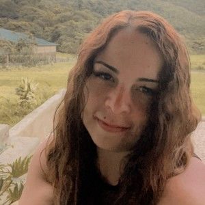 Meet your Posher, Neena